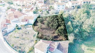 Land for sale in Miranda do Corvo, Portugal — €60,000