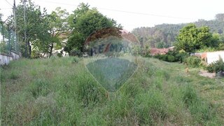 Land for sale in Felgueiras, Portugal — €420,000