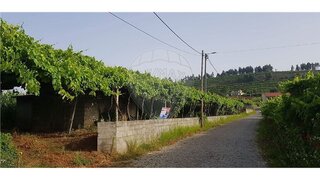 Land for sale in Felgueiras, Portugal — €49,500