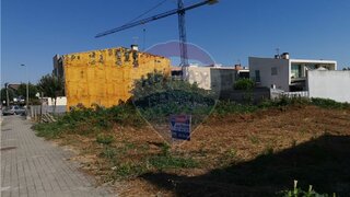 Land for sale in Vila Verde, Portugal — €65,000
