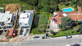 Land for sale in Sesimbra, Portugal — €140,000