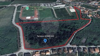 Terreno de 42 940 m² em Vila Real