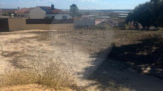 Terreno de 20 160 m² em Setúbal