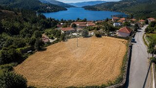 Land for sale in Montalegre, Portugal — €143,500