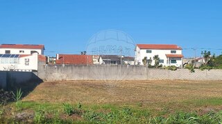 Land for sale in Marinha Grande, Portugal — €70,000