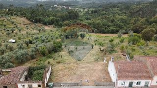 Land for sale in Ferreira do Zêzere, Portugal — €35,000