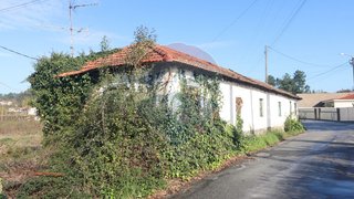 Land for sale in Lousada, Portugal — €430,000