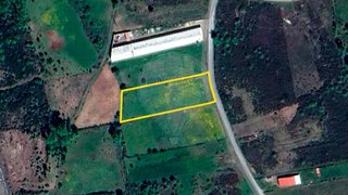 Land for sale in Vouzela, Portugal — €11,000