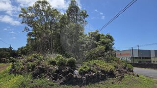 Land for sale in Madalena, Portugal — €59,900