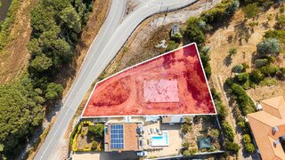 Land for sale in Paredes, Portugal — €97,000