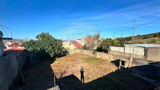 Terreno para venda em Loures, Portugal — 110 000 €