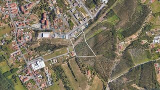 Terreno de 20 000 m² em Leiria