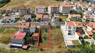 Terreno de 405 m² em Bragança