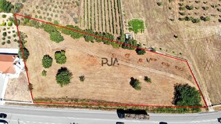 Land for sale in Penalva do Castelo, Portugal