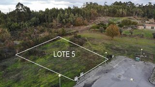 Land for sale in Gouveia, Portugal — €45,000