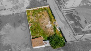 Land for sale in Seixal, Portugal — €190,000