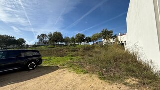 Land for sale in Almada, Portugal — €160,000