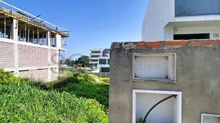 Terreno de 217 m² em Setúbal