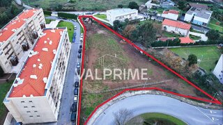 Terreno de 3505 m² em Valongo