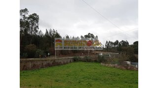 Land for sale in Batalha, Portugal — €25,000