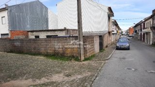 Terreno de 138 m² em Castelo Branco
