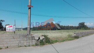 Land for sale in Oliveira de Azeméis, Portugal — €499,000