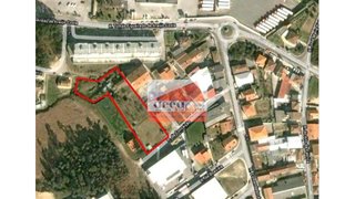 Land for sale in Oliveira de Azeméis, Portugal — €180,000