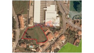Land for sale in Oliveira de Azeméis, Portugal — €90,000
