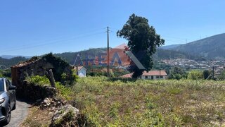 Terreno · 452 m² · 49 500 €