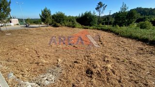 Land for sale in Oliveira de Azeméis, Portugal — €68,000