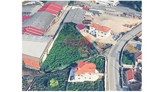 Terreno para venda em Oliveira de Azeméis, Portugal — 120 000 €