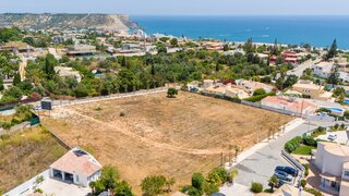 Land for sale in Lagos, Portugal — €400,000