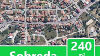 Terreno para venda em Almada, Portugal — 139 000 €