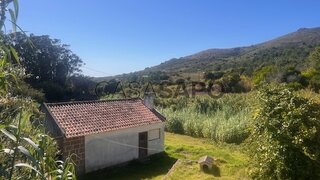 Land for sale in Cascais, Portugal — €1,990,000