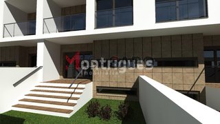 Land for sale in Montijo, Portugal — €140,000