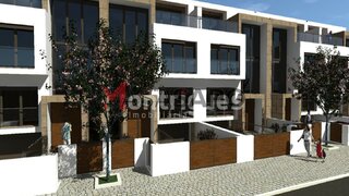 Land for sale in Montijo, Portugal — €140,000