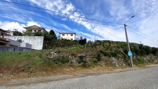 Land for sale in Felgueiras, Portugal — €51,000