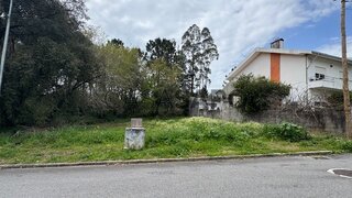 Land for sale in Vila Nova de Gaia, Portugal — €65,000
