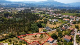 Terreno · 2000 m² · 192 000 €