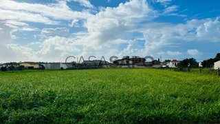 Land for sale in Oliveira de Azeméis, Portugal — €65,000