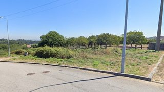 Terreno para venda em Santa Maria da Feira, Portugal — 310 000 €