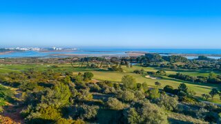Land for sale in Lagos, Portugal — €1,380,000