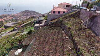 Terreno para venda em Câmara de Lobos, Portugal — 230 000 €