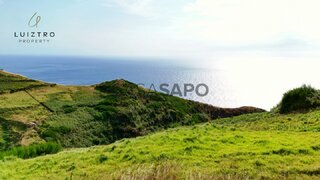 Land for sale in Calheta (Madeira), Portugal — €250,000