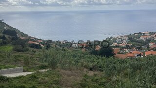 Land for sale in Calheta (Madeira), Portugal — €1,200,000