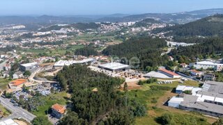 Terreno · 600 m² · 89 900 €