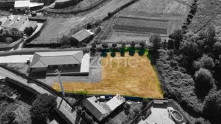 Terreno · 659 m² · 84 000 €