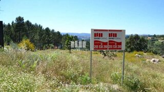 Land for sale in Marco de Canaveses, Portugal — €65,000