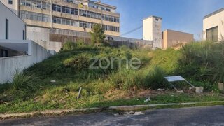 Land for sale in Vila Nova de Gaia, Portugal — €125,000