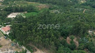 Terreno em Marco de Canaveses · 13 442 m² · 189 000 €